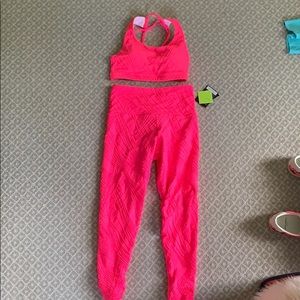 Onzie Workout Set!
